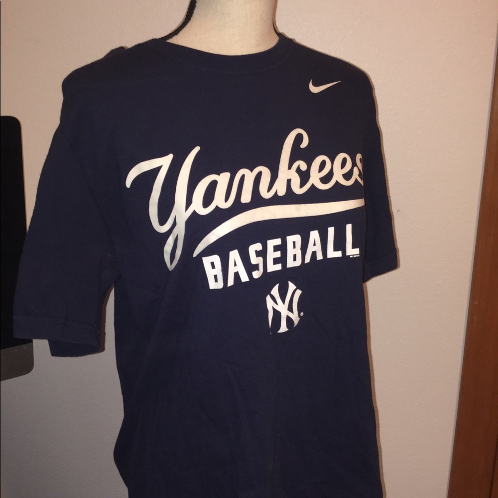 Nike Yankees baseball T-shirt men’s m/women’s L